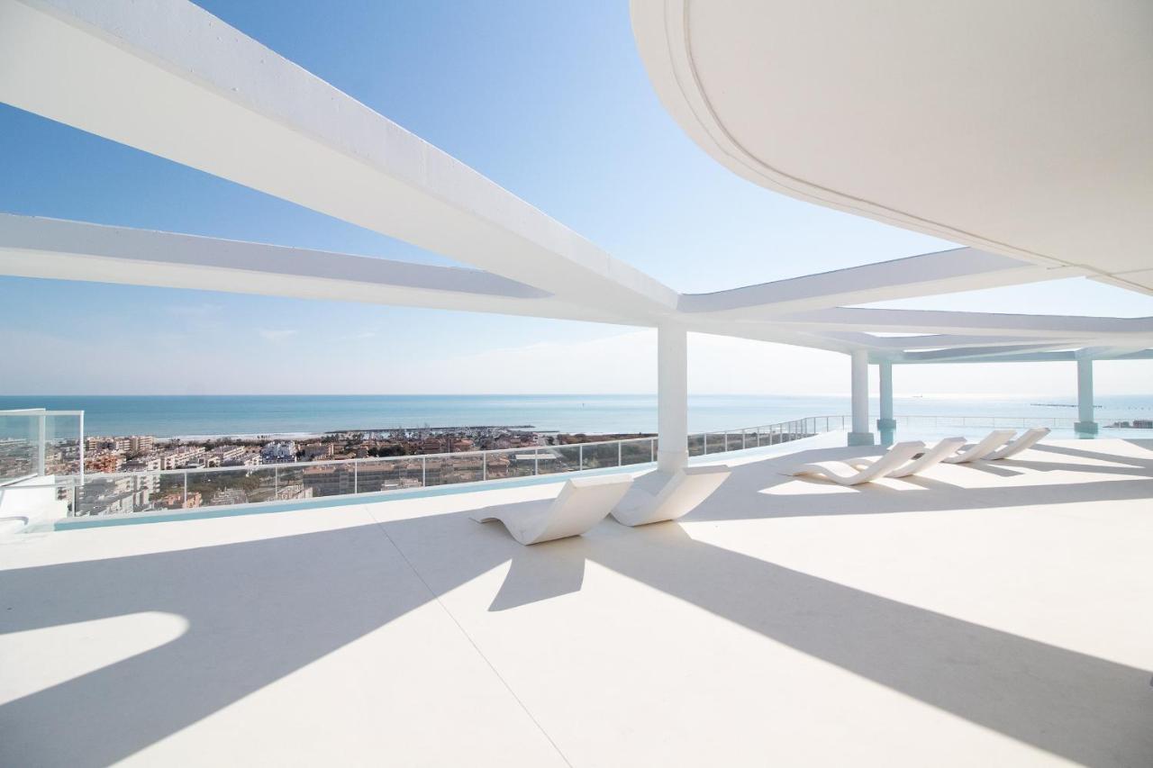 Global Properties, Apartamento De 2 Habitaciones Con Gran Terraza En Gran Canet Canet d'En Berenguer Exterior foto