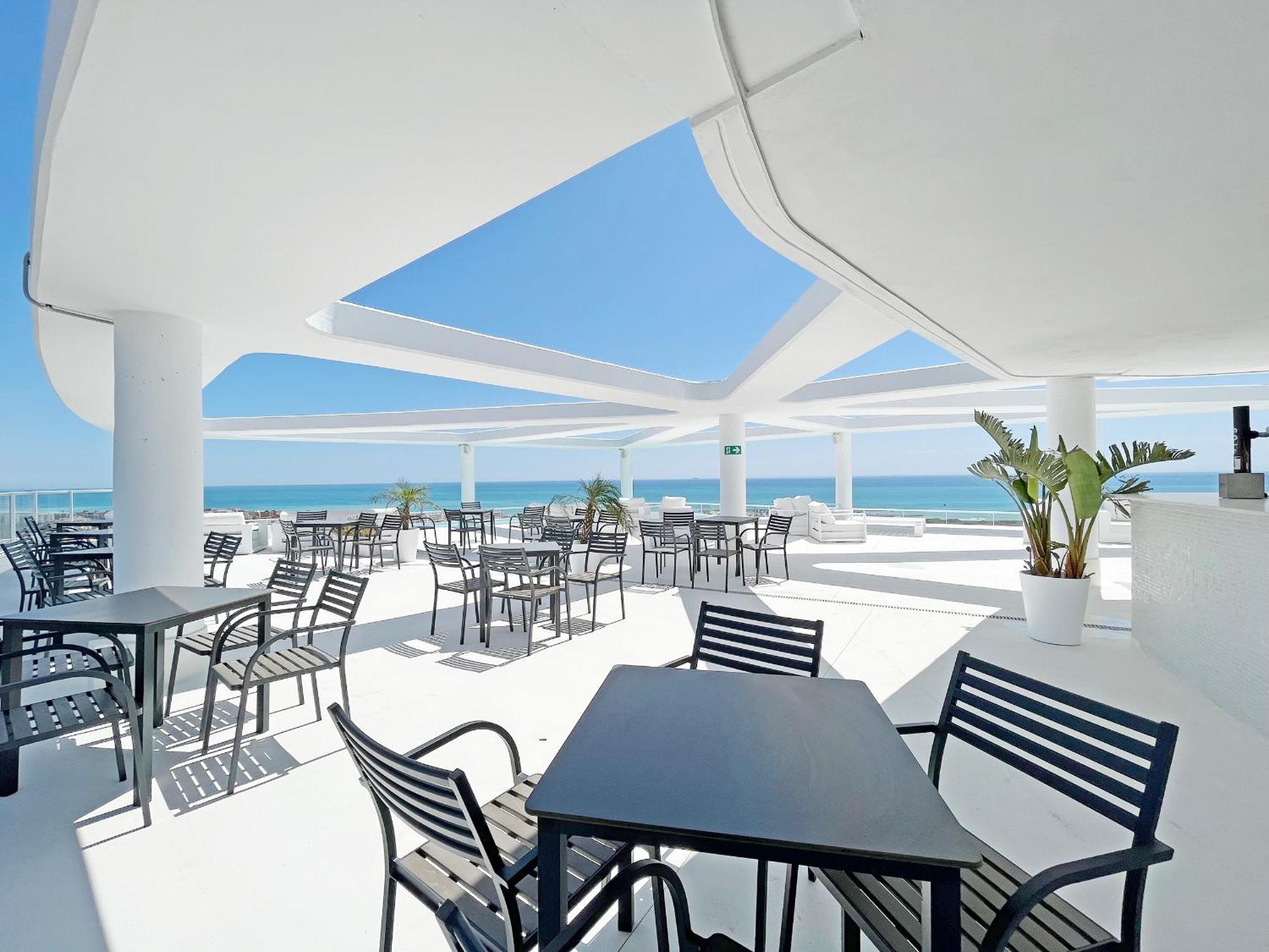 Global Properties, Apartamento De 2 Habitaciones Con Gran Terraza En Gran Canet Canet d'En Berenguer Exterior foto