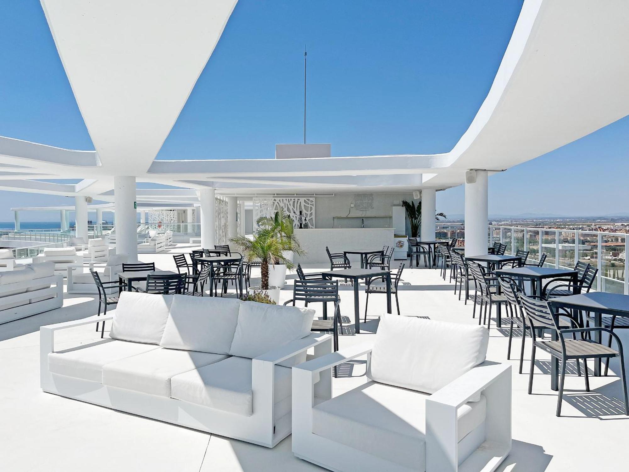 Global Properties, Apartamento De 2 Habitaciones Con Gran Terraza En Gran Canet Canet d'En Berenguer Exterior foto
