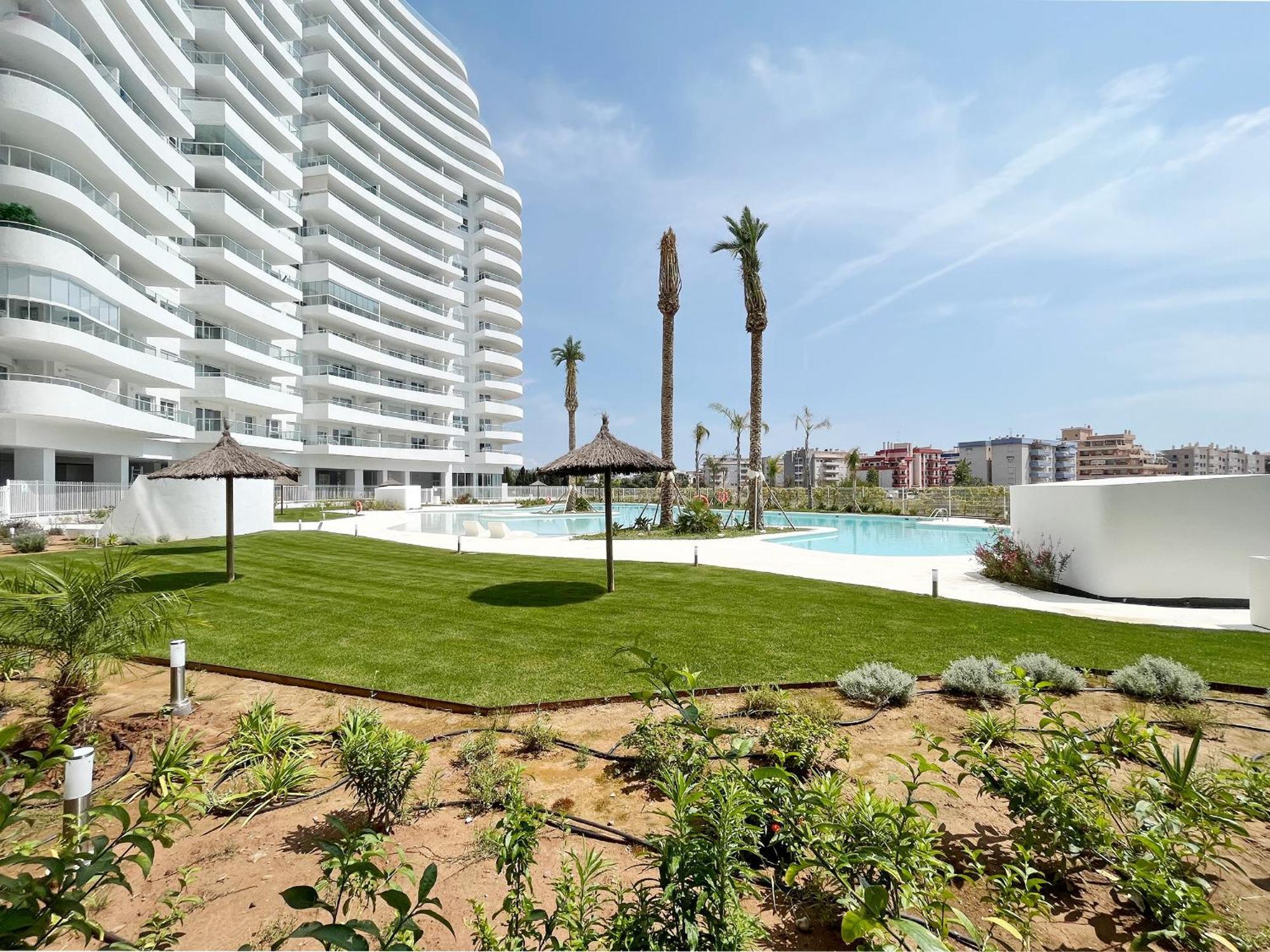 Global Properties, Apartamento De 2 Habitaciones Con Gran Terraza En Gran Canet Canet d'En Berenguer Exterior foto